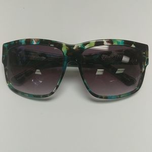 Fly Girls Free Flying Sunglasses By Black Flys